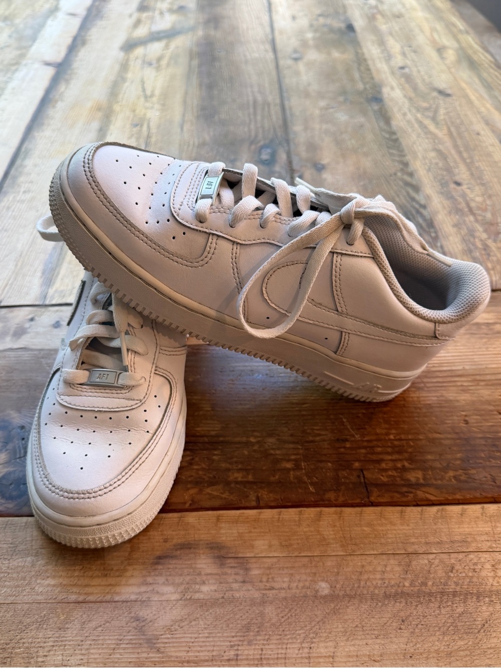 Nike white Airforce 1 Low-Top Sneakers